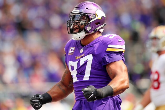 MINNEAPOLIS, MN - SEPTEMBER 09: Everson Griffen #97 of the Minnesota Vikings celebrates after sacking Jimmy Garoppolo #10 of the San Francisco 49ers in the first half of the game at U.S. Bank Stadium on September 9, 2018 in Minneapolis, Minnesota. (Photo by Adam Bettcher/Getty Images)