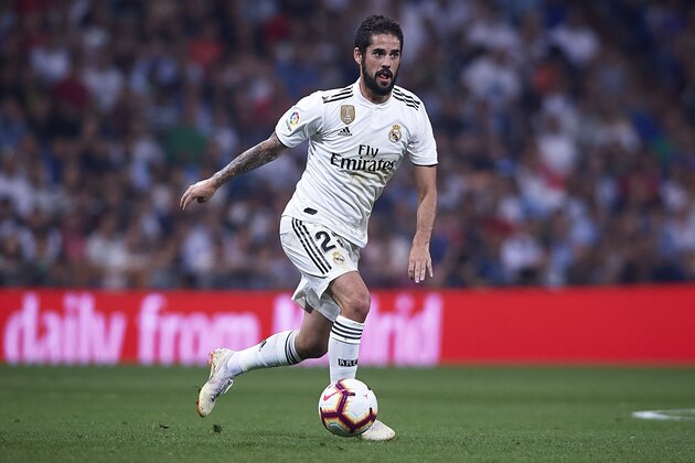 MADRID, SPAIN - SEPTEMBER 22:  Isco Alarcon of Real Madrid in action during the La Liga match between Real Madrid CF and RCD Espanyol at Estadio Santiago Bernabeu on September 22, 2018 in Madrid, Spain.  (Photo by Quality Sport Images/Getty Images)
