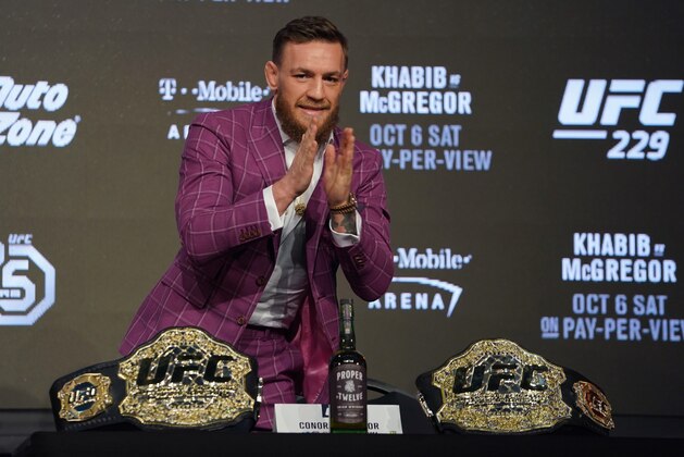 Two-division UFC champion Conor McGregor of Ireland arrives for a press conference at Radio City Music Hall in New York September 20, 2018 to announce his mixed martial arts match against UFC lightweight champion Khabib Nurmagomedov of Russia. - McGregor will face Nurmagomedov on October 6, 2018 at T-Mobile Arena in Las Vegas.. (Photo by TIMOTHY A. CLARY / AFP)        (Photo credit should read TIMOTHY A. CLARY/AFP/Getty Images)