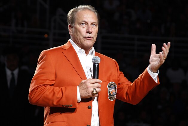 Michigan State basketball coach Tom Izzo addresses the crowd during the team's NCAA college basketball Madness event, Friday, Oct. 14, 2016, in East Lansing, Mich. (AP Photo/Al Goldis)