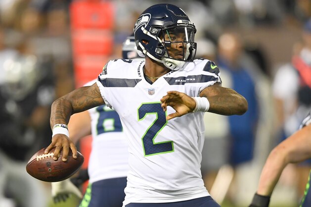 OAKLAND, CA - AUGUST 31:  Trevone Boykin #2 of the Seattle Seahawks looks to pass the ball against the Oakland Raiders during the second quarter of their game at the Oakland-Alameda County Coliseum on August 31, 2017 in Oakland, California.  (Photo by Thearon W. Henderson/Getty Images)
