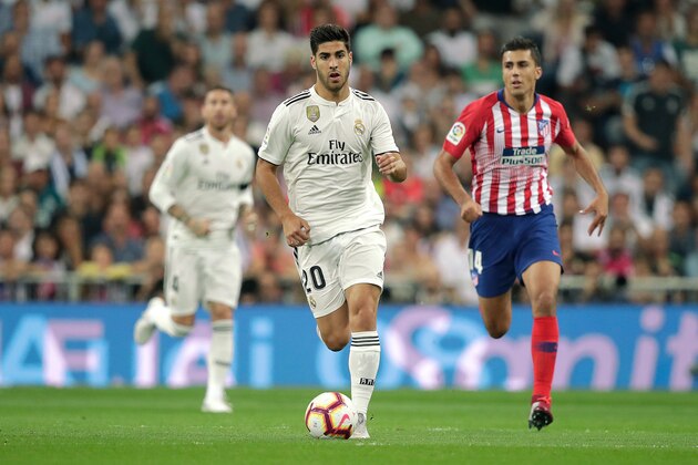 MADRID, SPAIN - SEPTEMBER 29: Marco Asensio of Real Madrid during the La Liga Santander  match between Real Madrid v Atletico Madrid at the Santiago Bernabeu on September 29, 2018 in Madrid Spain (Photo by David S. Bustamante/Soccrates/Getty Images)
