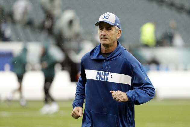 Indianapolis Colts head coach Frank Reich runs off the field before an NFL football game against the Philadelphia Eagles, Sunday, Sept. 23, 2018, in Philadelphia. (AP Photo/Chris Szagola)