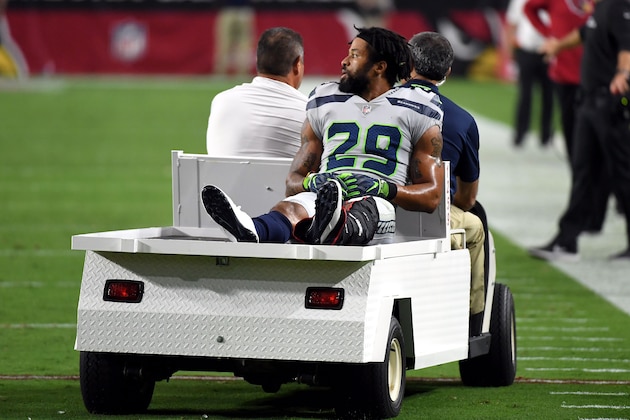 GLENDALE, AZ - SEPTEMBER 30: Defensive back Earl Thomas #29 of the Seattle Seahawks leaves the field on a cart after being injured during the fourth quarter against the Arizona Cardinals at State Farm Stadium on September 30, 2018 in Glendale, Arizona. (Photo by Norm Hall/Getty Images)