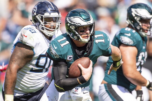 NASHVILLE, TN - SEPTEMBER 30:  Quarterback Carson Wentz #11 of the Philadelphia Eagles scrambles during a NFL game against the Tennessee Titans at Nissan Stadium on Sept. 30, 2018 in Nashville, Tennessee.  (Photo by Ronald C. Modra/Sports Imagery/Getty Images)