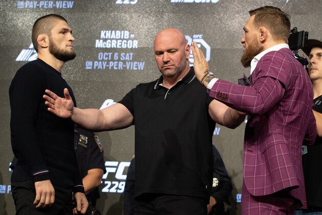 NEW YORK, NY - SEPTEMBER 20: UFC lightweight champion Khabib Nurmagomedov IL) and Conor McGregor (R) face off after the UFC 229  press conference at Radio City Music Hall on September 20, 2018 in New York City.  Nurmagomedov and McGregor will meet in the main event on October 6, 2018 at the T-Mobile Arena  in Las Vegas, Nevada. (Photo by Ed Mulholland/Zuffa LLC/Zuffa LLC via Getty Images)