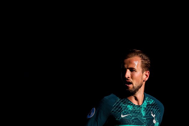 HUDDERSFIELD, ENGLAND - SEPTEMBER 29: Harry Kane of Tottenham Hotspur. during the Premier League match between Huddersfield Town and Tottenham Hotspur at John Smith's Stadium on September 29, 2018 in Huddersfield, United Kingdom. (Photo by Robbie Jay Barratt - AMA/Getty Images)