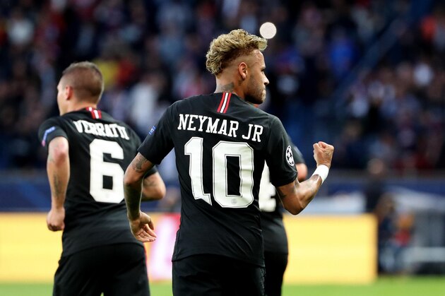 PARIS, FRANCE - OCTOBER 03:  Neymar Jr of Paris Saint-Germain celebrates his second goal during the Group C match of the UEFA Champions League between Paris Saint-Germain and Red Star Belgrade at Parc des Princes on October 3, 2018 in Paris, France.  (Photo by Xavier Laine/Getty Images)
