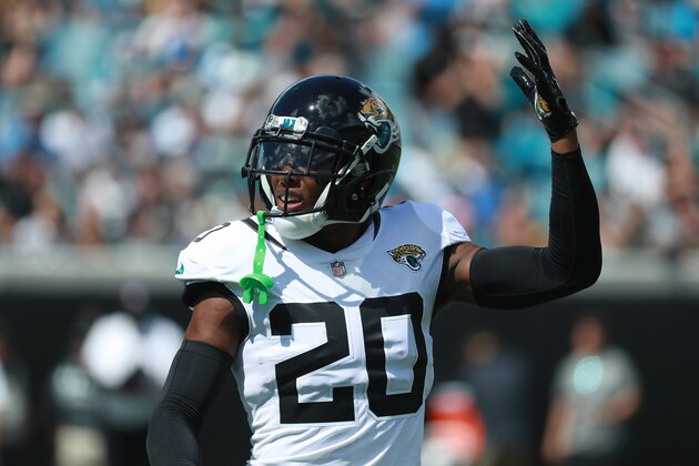 JACKSONVILLE, FL - SEPTEMBER 30:  Jalen Ramsey #20 of the Jacksonville Jaguars walks across the field during their game against the New York Jets at TIAA Bank Field on September 30, 2018 in Jacksonville, Florida.  (Photo by Scott Halleran/Getty Images)