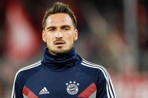 Mats Hummels of FC Bayern Munchen during the UEFA Champions League group E match between Bayern Munich and Ajax Amsterdam at the Allianz Arena on October 02, 2018 in Munich, Germany(Photo by VI Images via Getty Images)