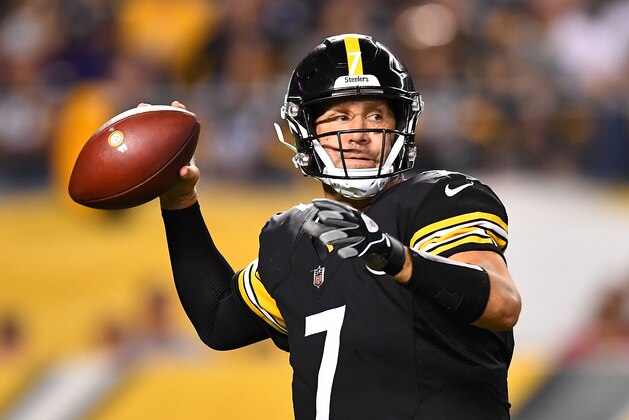 PITTSBURGH, PA - SEPTEMBER 30:  Ben Roethlisberger #7 of the Pittsburgh Steelers in action during the game against the Baltimore Ravens at Heinz Field on September 30, 2018 in Pittsburgh, Pennsylvania. (Photo by Joe Sargent/Getty Images)