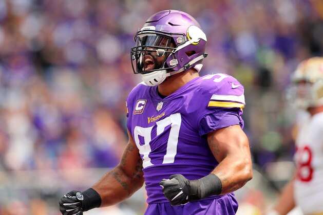 MINNEAPOLIS, MN - SEPTEMBER 09: Everson Griffen #97 of the Minnesota Vikings celebrates after sacking Jimmy Garoppolo #10 of the San Francisco 49ers in the first half of the game at U.S. Bank Stadium on September 9, 2018 in Minneapolis, Minnesota. (Photo by Adam Bettcher/Getty Images)