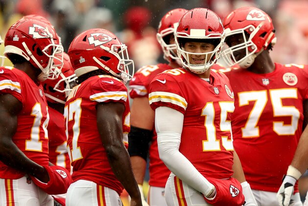 KANSAS CITY, MO - OCTOBER 07:  Patrick Mahomes #15 of the Kansas City Chiefs looks out from the huddle during the game against the Jacksonville Jaguars at Arrowhead Stadium on October 7, 2018 in Kansas City, Missouri.  (Photo by Jamie Squire/Getty Images)