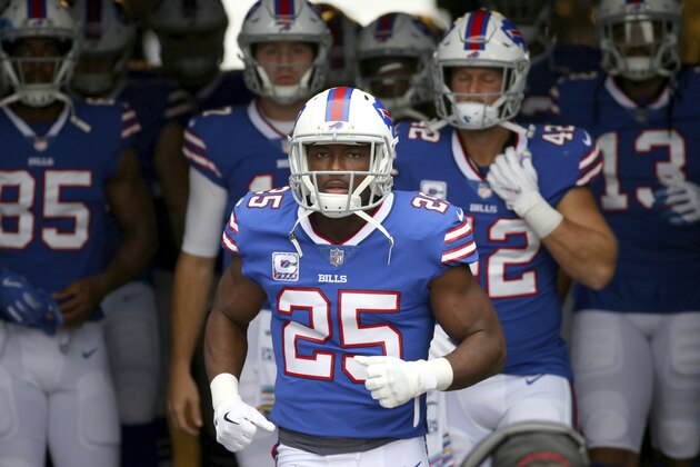 Buffalo Bills running back LeSean McCoy leads teammates on the field to work out prior to an NFL football game against the Tennessee Titans, Sunday, Oct. 7, 2018, in Orchard Park, N.Y. (AP Photo/Jeffrey T. Barnes)