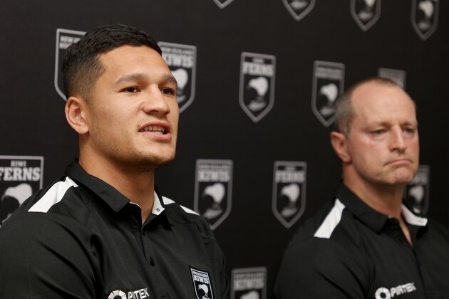 AUCKLAND, NEW ZEALAND - OCTOBER 09:  Kiwis coach Michael Maguire (R) and captain Dallin Watene-Zelezniak (L) during a New Zealand Kiwis press conference at Mt Smart Stadium on October 9, 2018 in Auckland, New Zealand.  (Photo by Phil Walter/Getty Images)