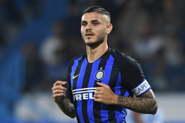 FERRARA, ITALY - OCTOBER 07:  Mauro Icardi of FC Internazionale looks on during the Serie A match between SPAL and FC Internazionale at Stadio Paolo Mazza on October 7, 2018 in Ferrara, Italy.  (Photo by Alessandro Sabattini/Getty Images)