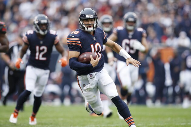 CHICAGO, IL - SEPTEMBER 30: Mitchell Trubisky #10 of the Chicago Bears runs with the ball during the game against the Tampa Bay Buccaneers at Soldier Field on September 30, 2018 in Chicago, Illinois. The Bears won 48-10. (Photo by Joe Robbins/Getty Images)