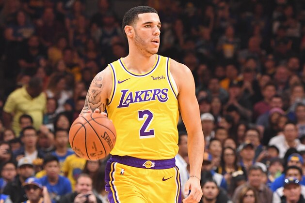 SAN JOSE, CA - OCTOBER 12: Lonzo Ball #2 of the Los Angeles Lakers dribbles the ball up court against the Golden State Warriors during a pre-season game on October 12, 2018 at the SAP Center in San Jose, California. NOTE TO USER: User expressly acknowledges and agrees that, by downloading and/or using this Photograph, user is consenting to the terms and conditions of the Getty Images License Agreement. Mandatory Copyright Notice: Copyright 2018 NBAE (Photo by Andrew D. Bernstein/NBAE via Getty Images)