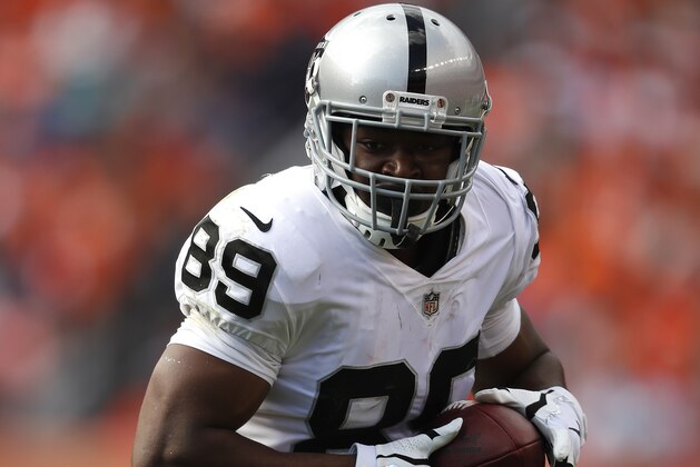 Oakland Raiders wide receiver Amari Cooper (89) runs against the Denver Broncos during the second half of an NFL football game, Sunday, Sept. 16, 2018, in Denver. (AP Photo/David Zalubowski)