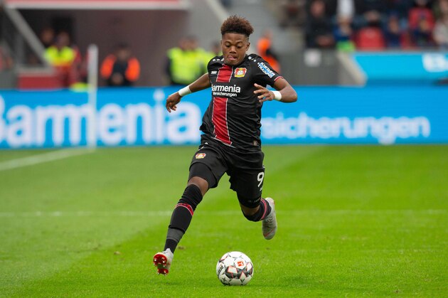 LEVERKUSEN, GERMANY - SEPTEMBER 23: Leon Bailey of Leverkusen controls the ball during the Bundesliga match between Bayer 04 Leverkusen and 1. FSV Mainz 05 at BayArena on September 23, 2018 in Leverkusen, Germany. (Photo by TF-Images/Getty Images)