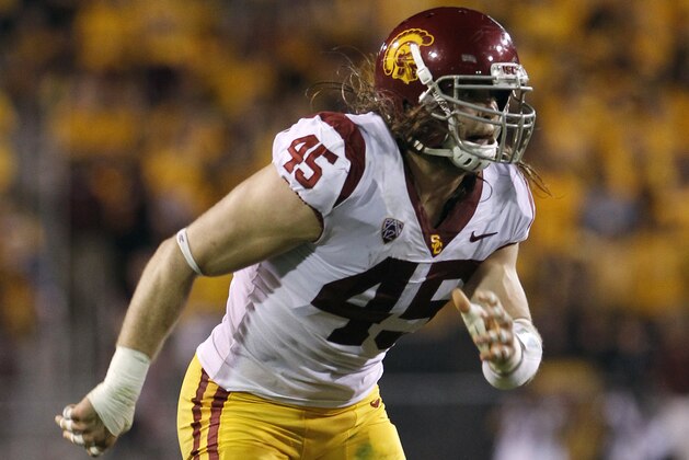 Southern California linebacker Porter Gustin in action during the second half of an NCAA college football game against Arizona State, Saturday, Oct. 28, 2017, in Tempe, Ariz. Southern California defeated Arizona State 48-17. (AP Photo/Ralph Freso)