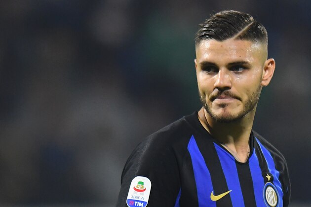 FERRARA, ITALY - OCTOBER 07:  Mauro Icardi of FC Internazionale looks on during the Serie A match between SPAL and FC Internazionale at Stadio Paolo Mazza on October 7, 2018 in Ferrara, Italy.  (Photo by Alessandro Sabattini/Getty Images)