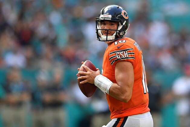 MIAMI, FL - OCTOBER 14: Mitchell Trubisky #10 of the Chicago Bears looks to pass against the Miami Dolphins at Hard Rock Stadium on October 14, 2018 in Miami, Florida. (Photo by Mark Brown/Getty Images)