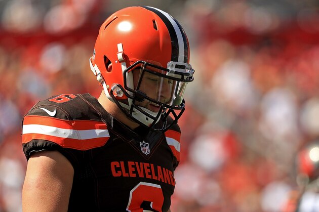 TAMPA, FL - OCTOBER 21:  Baker Mayfield #6 of the Cleveland Browns looks on during a game against the Tampa Bay Buccaneers at Raymond James Stadium on October 21, 2018 in Tampa, Florida.  (Photo by Mike Ehrmann/Getty Images)