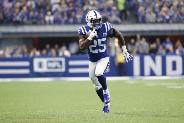 Indianapolis Colts running back Marlon Mack (25) runs for a touchdown against the Buffalo Bills during the first half of an NFL football game in Indianapolis, Sunday, Oct. 21, 2018. (AP Photo/John Minchillo) Indianapolis Colts running back Marlon Mack (25) runs for a touchdown against the Buffalo Bills during the first half of an NFL football game in Indianapolis, Sunday, Oct. 21, 2018. (AP Photo/John Minchillo)
