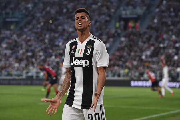 TURIN, ITALY - OCTOBER 20: Joao Cancelo of Juventus shows his dejection during the Serie A match between Juventus and Genoa CFC at Allianz Stadium on October 20, 2018 in Turin, Italy.  (Photo by Tullio M. Puglia/Getty Images)