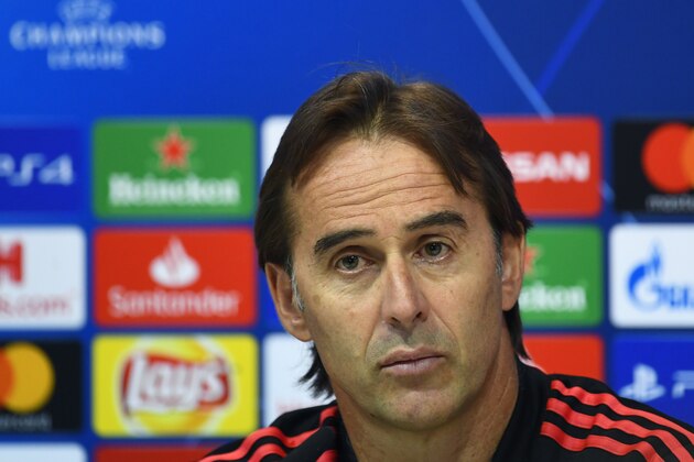 Real Madrid's Spanish coach Julen Lopetegui gives a press conference at the Valdebebas training ground in Madrid on October 22, 2018 on the eve of the UEFA Champions' League football match Real Madrid CF against FC Viktoria Plzen. (Photo by GABRIEL BOUYS / AFP)        (Photo credit should read GABRIEL BOUYS/AFP/Getty Images)
