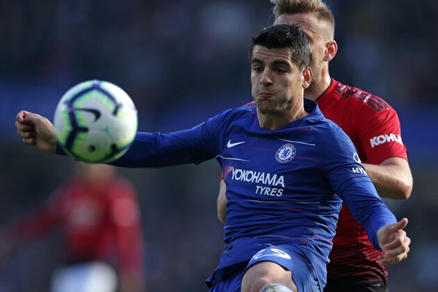 Chelsea's Spanish striker Alvaro Morata controls the ball during the English Premier League football match between Chelsea and Manchester United at Stamford Bridge in London on October 20, 2018. (Photo by Daniel LEAL-OLIVAS / AFP) / RESTRICTED TO EDITORIAL USE. No use with unauthorized audio, video, data, fixture lists, club/league logos or 'live' services. Online in-match use limited to 120 images. An additional 40 images may be used in extra time. No video emulation. Social media in-match use limited to 120 images. An additional 40 images may be used in extra time. No use in betting publications, games or single club/league/player publications. /         (Photo credit should read DANIEL LEAL-OLIVAS/AFP/Getty Images)