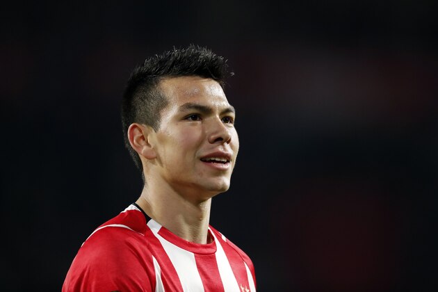 Hirving Lozano of PSV during the Dutch Eredivisie match between PSV Eindhoven and FC Emmen at the Phillips stadium on October 20, 2018 in Eindhoven, The Netherlands(Photo by VI Images via Getty Images)