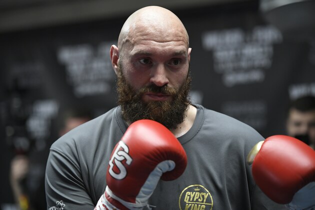 LOS ANGELES, CA - OCTOBER 25: Lineal Heavyweight Champion Tyson Fury works out in front of Los Angeles media in advance of his highly anticipated WBC Heavyweight World Championship against undefeated WBC World Champion Deontay Wilder on December 1at Churchill Boxing Club on October 25, 2018 in Los Angeles, California. (Photo by John McCoy/Getty Images)