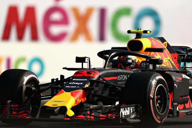 MEXICO CITY, MEXICO - OCTOBER 26: Max Verstappen of the Netherlands driving the (33) Aston Martin Red Bull Racing RB14 TAG Heuer on track during practice for the Formula One Grand Prix of Mexico at Autodromo Hermanos Rodriguez on October 26, 2018 in Mexico City, Mexico.  (Photo by Dan Istitene/Getty Images)