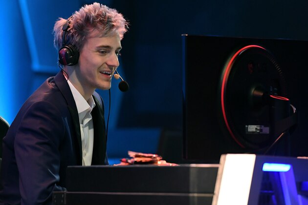 LAS VEGAS, NV - APRIL 21:  Twitch streamer and professional gamer Tyler 'Ninja' Blevins streams during Ninja Vegas '18 at Esports Arena Las Vegas at Luxor Hotel and Casino on April 21, 2018 in Las Vegas, Nevada. Blevins is playing against more than 230 challengers in front of 700 fans in 10 live 'Fortnite' games with up to USD 50,000 in cash prizes on the line. He is donating all his winnings to the Alzheimer's Association.  (Photo by Ethan Miller/Getty Images)
