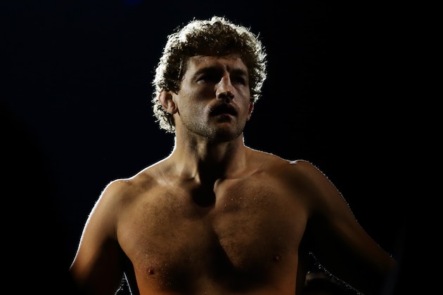 SINGAPORE - NOVEMBER 24:  Ben Askren of United States of America prepares for his fight with  Shinya Aoki of Japan in the Welterweight World Championship bout during ONE Championship: Immortal Pursuit at the Singapore Indoor Stadium on November 24, 2017 in Singapore.  (Photo by Suhaimi Abdullah/Getty Images)