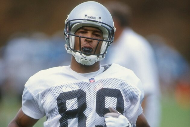 25 Jul 1998:  Wide receiver Rae Carruth #89 of the Carolina Panthers in action during the 1998 Carolina Panthers Training Camp at the Wofford College in Spartanburg, South Carolina. Mandatory Credit: Erik Perel  /Allsport