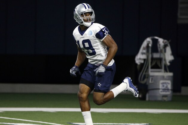 Dallas Cowboys receiver Amari Cooper (19) runs a pass route during NFL football practice in Frisco, Texas, Wednesday, Oct. 24, 2018. (AP Photo/Michael Ainsworth)