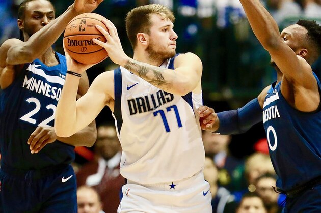 ATLANTA, GA - OCTOBER 24: Luka Doncic #77 of the Dallas Mavericks handles the ball against the Atlanta Hawks on October 24, 2018 at State Farm Arena in Atlanta, Georgia. NOTE TO USER: User expressly acknowledges and agrees that, by downloading and/or using this photograph, user is consenting to the terms and conditions of the Getty Images License Agreement. Mandatory Copyright Notice: Copyright 2018 NBAE (Photo by Scott Cunningham/NBAE via Getty Images)