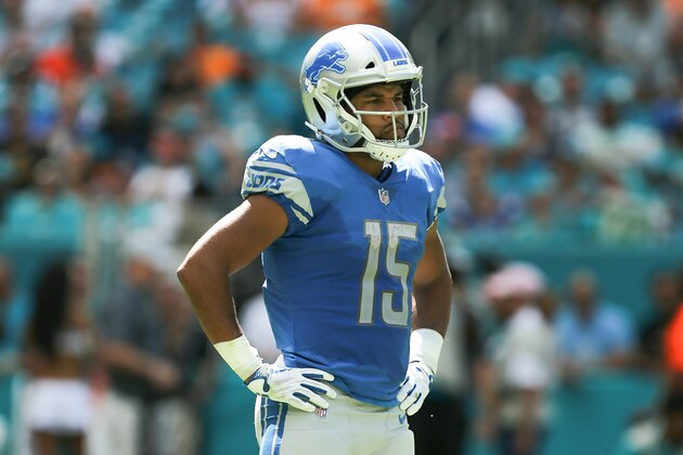 MIAMI, FL - OCTOBER 21:  Golden Tate #15 of the Detroit Lions in action against the Miami Dolphins at Hard Rock Stadium on October 21, 2018 in Miami, Florida.  (Photo by Michael Reaves/Getty Images)