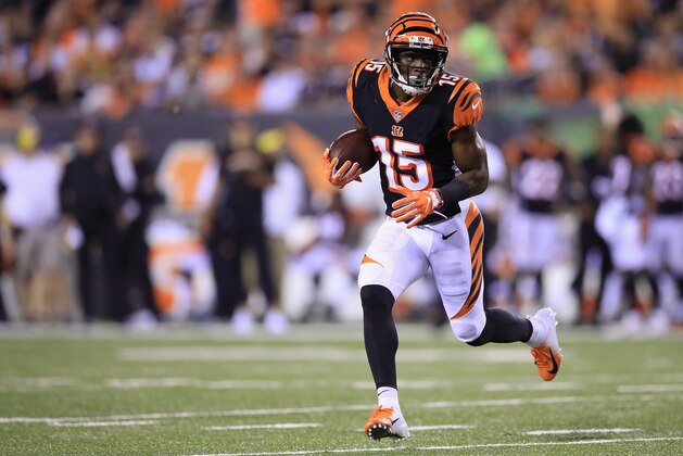CINCINNATI, OH - SEPTEMBER 13:  John Ross #15 of the Cincinnati Bengals runs with the ball during the first half against the Baltimore Ravens at Paul Brown Stadium on September 13, 2018 in Cincinnati, Ohio.  (Photo by Andy Lyons/Getty Images)