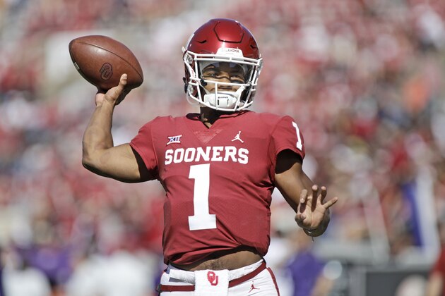 NORMAN, OK - OCTOBER 27: Quarterback Kyler Murray #1 of the Oklahoma Sooners warms up before the game against the Kansas State Wildcats at Gaylord Family Oklahoma Memorial Stadium on October 27, 2018 in Norman, Oklahoma. Oklahoma defeated Kansas State 51-14. (Photo by Brett Deering/Getty Images)