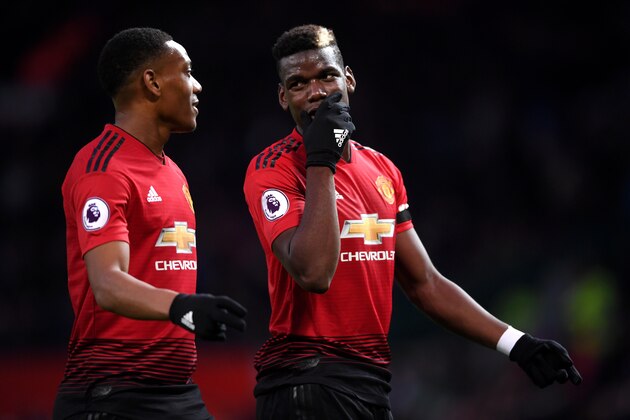 MANCHESTER, ENGLAND - OCTOBER 28:  Paul Pogba  and Anthony Martial of Manchester United talk during the Premier League match between Manchester United and Everton FC at Old Trafford on October 28, 2018 in Manchester, United Kingdom.  (Photo by Laurence Griffiths/Getty Images)