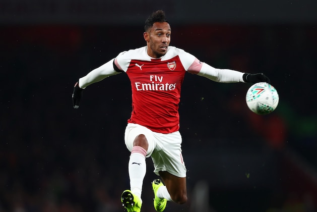 LONDON, ENGLAND - OCTOBER 31:  Pierre-Emerick Aubameyang of Arsenal controls the ball during the Carabao Cup Fourth Round match between Arsenal and Blackpool at Emirates Stadium on October 31, 2018 in London, England.  (Photo by Naomi Baker/Getty Images)