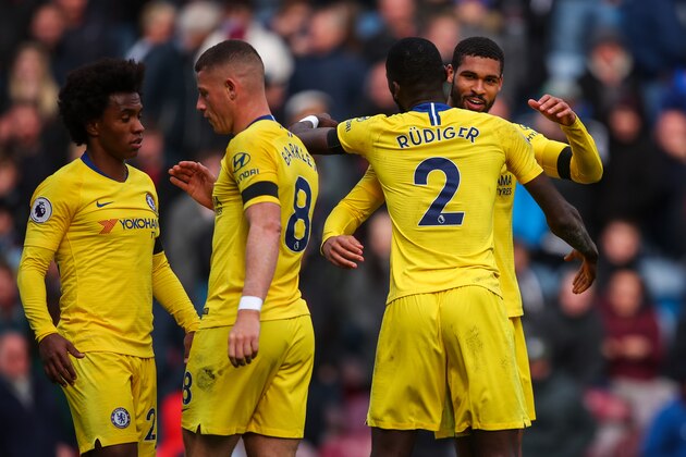 BURNLEY, ENGLAND - OCTOBER 28: Ruben Loftus-Cheek of Chelsea celebrates after scoring a goal to make it 0-4 during the Premier League match between Burnley FC and Chelsea FC at Turf Moor on October 28, 2018 in Burnley, United Kingdom. (Photo by Robbie Jay Barratt - AMA/Getty Images)