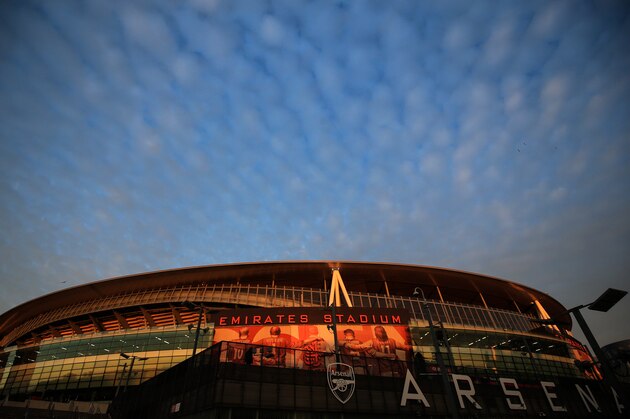 LONDON, ENGLAND - OCTOBER 31: A general view of Emirates Stadium at Sunset during the Carabao Cup Fourth Round match between Arsenal and Blackpool at Emirates Stadium on October 31, 2018 in London, England. (Photo by Marc Atkins/Getty Images)