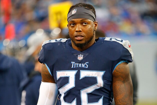 NASHVILLE, TN - OCTOBER 14:  Derrick Henry #22 of the Tennessee Titans watches from the sideline during a game against the Baltimore Ravens at Nissan Stadium on October 14, 2018 in Nashville, Tennessee.  (Photo by Frederick Breedon/Getty Images)