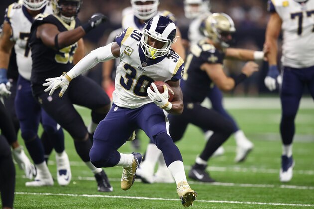 NEW ORLEANS, LA - NOVEMBER 04:  Todd Gurley II #30 of the Los Angeles Rams runs with the ball during the first quarter of the game against the New Orleans Saints at Mercedes-Benz Superdome on November 4, 2018 in New Orleans, Louisiana.  (Photo by Gregory Shamus/Getty Images)