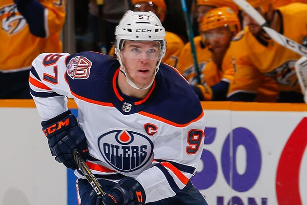 NASHVILLE, TN - OCTOBER 27:  Connor McDavid #97 of the Edmonton Oilers plays against the Nashville Predators at Bridgestone Arena on October 27, 2018 in Nashville, Tennessee.  (Photo by Frederick Breedon/Getty Images)
